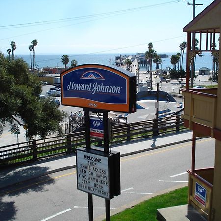 Howard Johnson By Wyndham Santa Cruz Beach Boardwalk Dış mekan fotoğraf