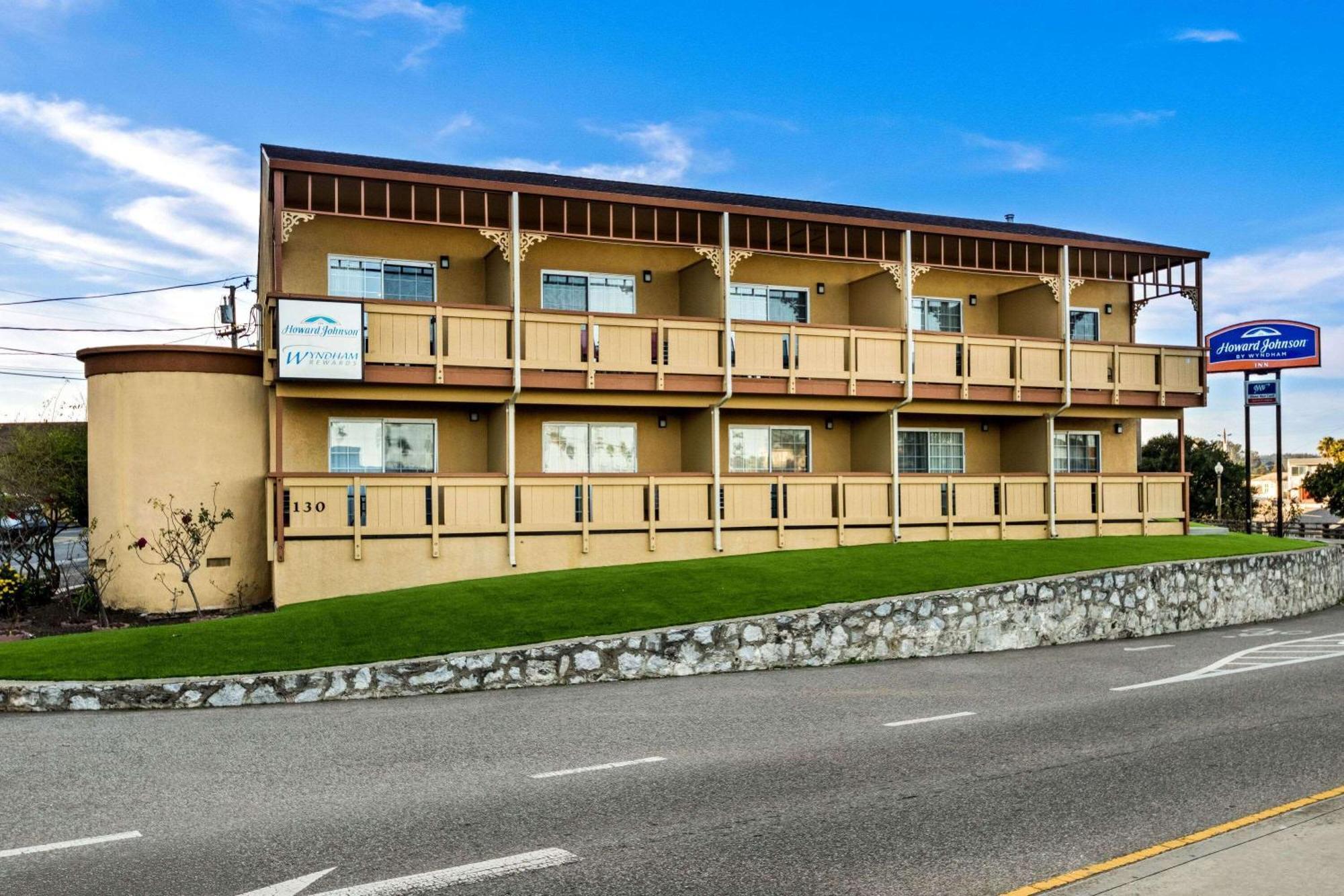 Howard Johnson By Wyndham Santa Cruz Beach Boardwalk Dış mekan fotoğraf
